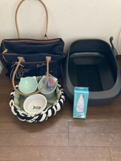 猫トイレ ペットキャリー 猫餌皿 水皿 猫ベット 猫爪切り セット おまけ付きのサムネイル