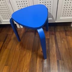 IKEA イケア KYRRE シルレ 青 ブルー 三角形 スツール 1 - メルカリ