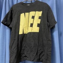 NEE Tシャツ ブラック Mサイズのサムネイル