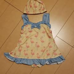 キッズ水着 100センチ　帽子つき　女の子のサムネイル
