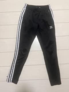 adidas Originals トラックパンツのサムネイル