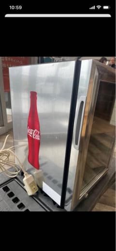 【みい】【激レア】コカコーラ　Coca-Cola 冷蔵庫 シルバー みい様専用】【激レア】コカコーラ Coca-Cola 冷蔵庫 シルバー - メルカリ