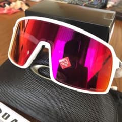 OAKLEY オークリー　SUTRO スートロ　新品！　サングラスのサムネイル