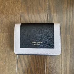 ケイトスペードカードケースのサムネイル