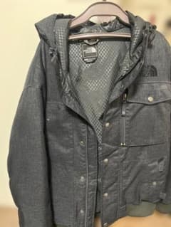 THE NORTH FACE ダウンジャケット グレーのサムネイル