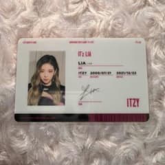 IT'z ITZY リア IDカードのサムネイル