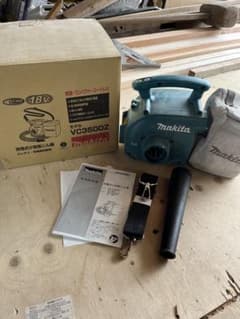 Makita VC350DZ 充電式集塵機【ジャンク】のサムネイル