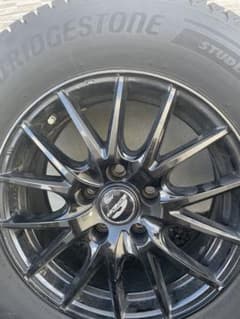 ボンボン様専用ブリヂストンスタッドレス215／70R16 アルミホイールセットのサムネイル