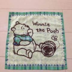 ねこたん様専用♡くまのプーさんハンカチタオルのサムネイル