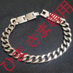 【お値下げ中】チタン製　ブレスレット　21㎝　期間限定出品のサムネイル