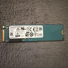 KIOXIA KBG4AZNV256G 256GB SSD 本体 81%のサムネイル