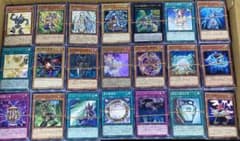 遊戯王 大量！まとめ売り 10000枚のサムネイル