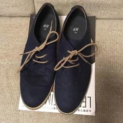 H&M 靴 メンズのサムネイル