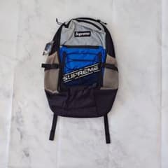 Supreme バックパック 青/黒 新品タグ付き - メルカリ