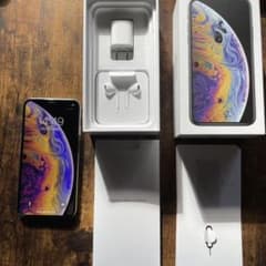 【よろずや問屋様専用】iPhone xs White 256GB Appleのサムネイル