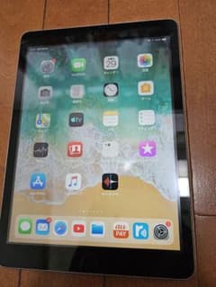 Apple iPad air 第1世代 64GB　MD787J/Aのサムネイル