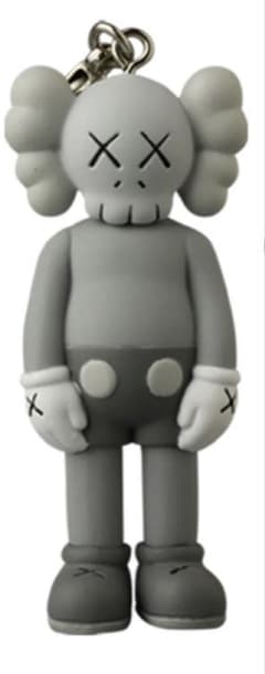 KAWS TOKYO FIRST COMPANION キーホルダー グレー - メルカリ