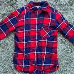 UNIQLO チェックシャツのサムネイル