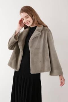 紗*凪様 ピンキー＆ダイアンファーレッキスショートコート 紗*凪様 ピンキー＆ダイアンファーレッキスショートコート - メルカリ
