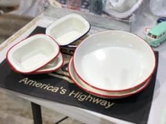 ホーロー食器のサムネイル