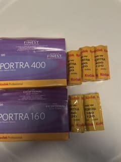 ブローニーフィルムKodak PORTRA400・160のサムネイル