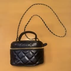 SHEINで購入したキルティングバッグのサムネイル