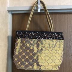 アジアン雑貨　ベトナム　シルク　刺繍　バッグのサムネイル