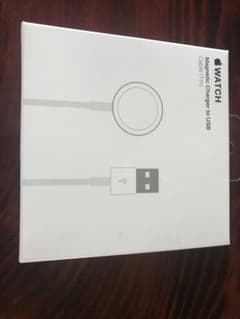 Apple Watch 磁気充電ケーブル MX2E2AM/A ホワイト 1mのサムネイル