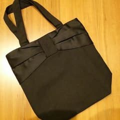 イヴサンローラン トートバックのサムネイル