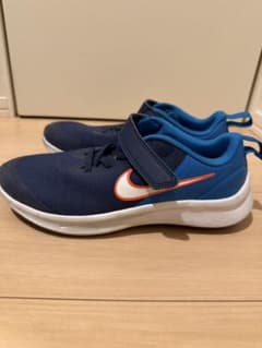 Nike ネイビー/ブルー スニーカー　22センチのサムネイル