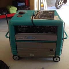 LC80STAR様専用☆デンヨー 防音型 エンジン溶接機☆のサムネイル