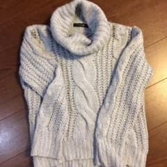CECIL McBEE ふんわりニットのサムネイル