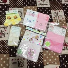 新生児 女の子5点セットのサムネイル