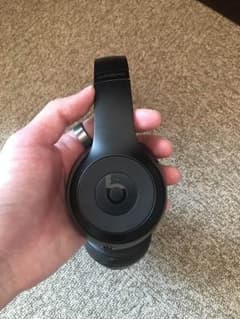 beats solo wireless ヘッドホンのサムネイル