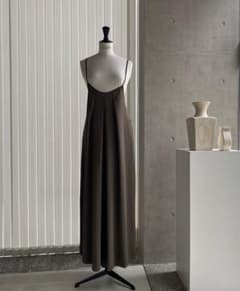 メゾンドアール maison de r ダブルクロスオールインワン 新品 カーキ