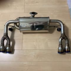 HKS LEGAMAX Premiumマフラー レクサスct200h用のサムネイル