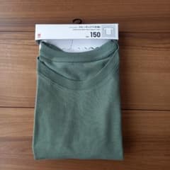 UNIQLO　クルーネックTシャツ　150cmのサムネイル