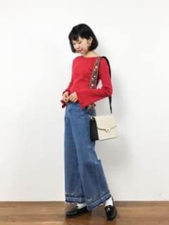 バックレースアップフレア袖ニット 赤のサムネイル