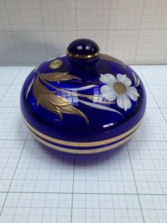 BOHEMIA ボヘミアガラス 小物入れ ブルー 金彩 花柄のサムネイル