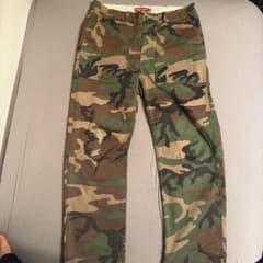 Supreme 迷彩パンツ 32インチ - メルカリ