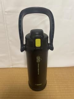 象印ステンレスボトル クールTUFFSD-BB20-BGライムブラック　中古美品のサムネイル