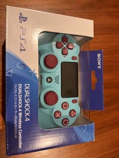 ps4 ワイヤレスコントローラー　ベリーブルーのサムネイル