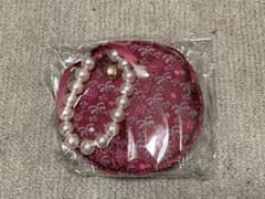 JILLSTUARTクリスマスコフレ2022 ミッドナイトチェリー ポーチのサムネイル