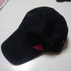 なおきょん様専用です。☆美品☆adidas帽子のサムネイル