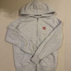 targetto ジップアップパーカー グレー ハート刺繍のサムネイル
