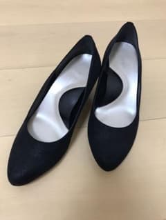 【fm様専用】パンプス 黒のサムネイル
