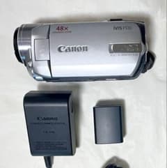 Canon iVIS FS10 Camcorder with 8GB Internal Memory (48x)
