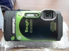 これからの季節にピッタリ！Olympus TG-870 グリーン★ちょい訳あり★のサムネイル