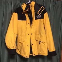 The north face マウンテンパーカーのサムネイル