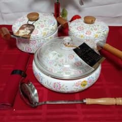 未使用品 EJIRY エジリー 花柄ホーロー鍋セット 大中小 おたま